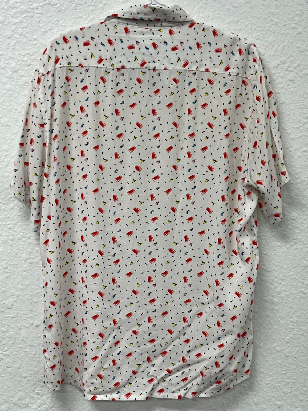 Visitor premium short sleeve button down shirt
#1069 - Picture 3 of 4